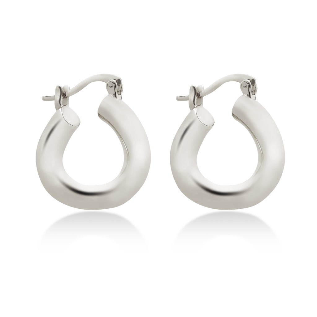 Aera Berlin Jewelry - Rhea Irregular Huggie Earring Sterling Silver Product Photo