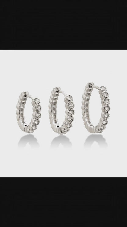 Cone Triple Earrings AI Product Video