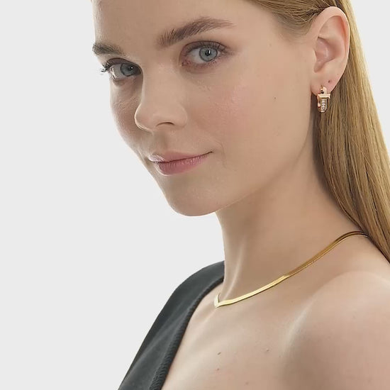 Aera Berlin Jewelry - Titan Snake Necklace Model Video