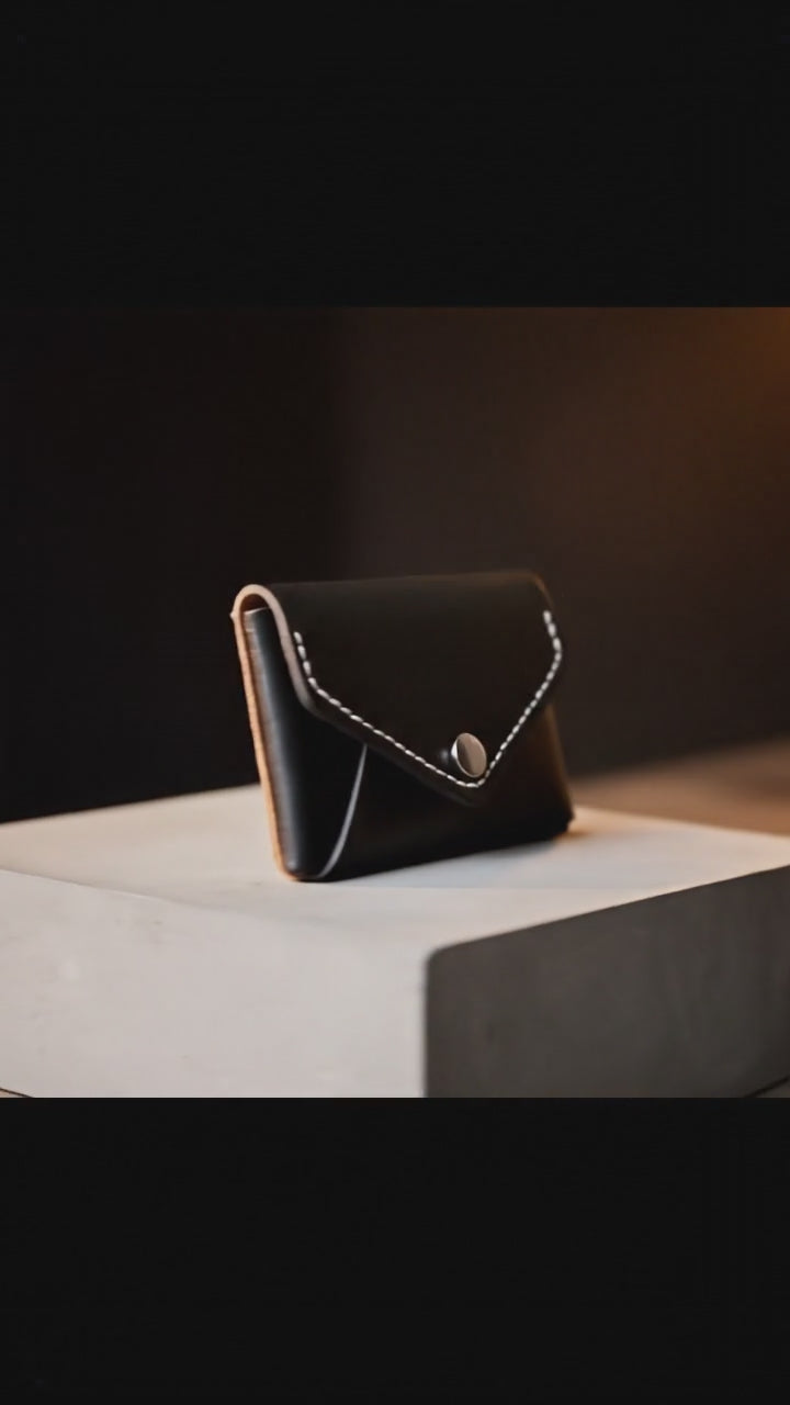 Black leather wallet / cardholder / coins bag video -  AERA Berlin
